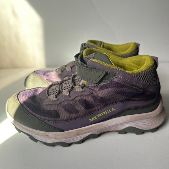 Merrell Shoes - Merrel Hiking Ankle waterproof shoes womens size 5.5